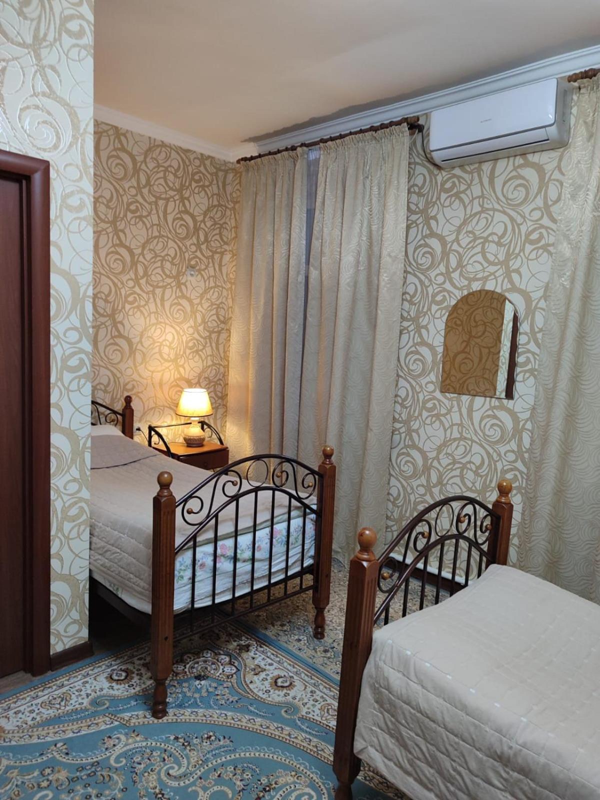 Hostel Viator Almaty Exterior photo