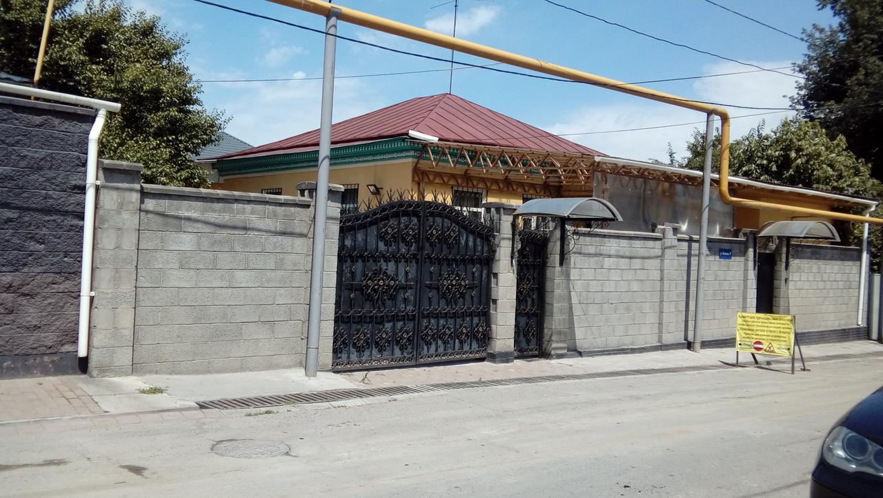 Hostel Viator Almaty Exterior photo